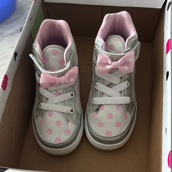 Pink and Silver Kids Shoes with Bow - Picture 1 of 4